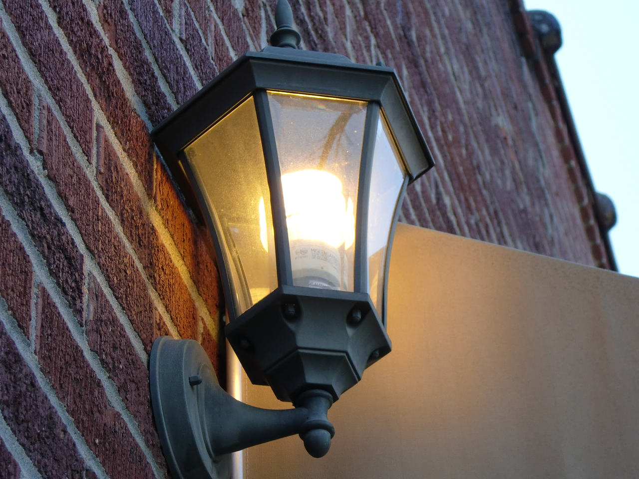 Several things you need to know about led track lights - GRNLED